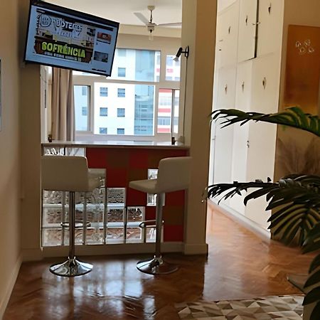 Apartamento Em Copacabana Com Vista Lateral Do Mar Rio de Janeiro Eksteriør bilde